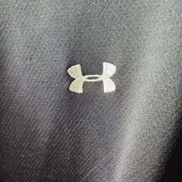 Under Armour Mens 2XL Loose Fit Black Polo Shirt With Embroidered Baseball Logo - Picture 4 of 6